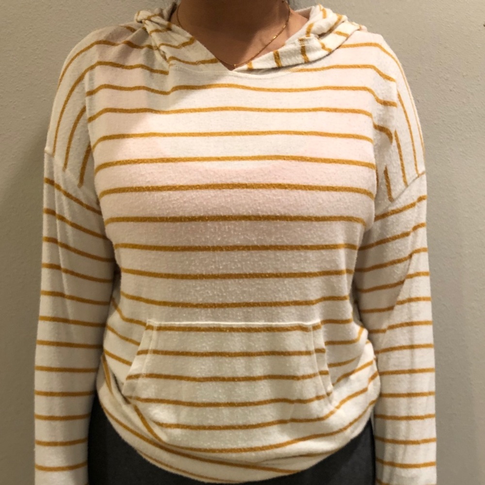 Striped light sweatshirt